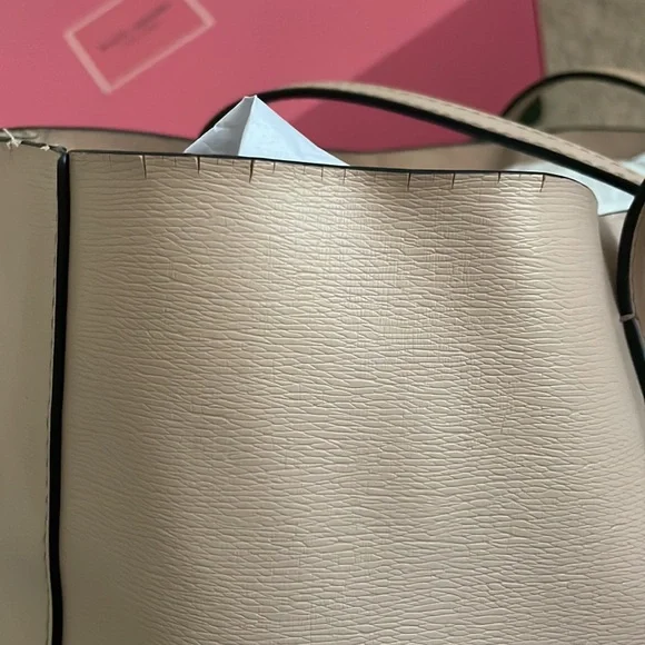 kate spade tote - Picture 16 of 16